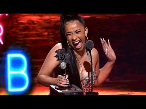 Cardi B Reacts To Winning A BET Award!!