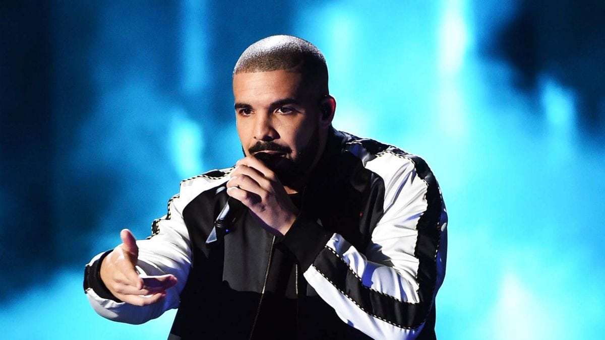 Drake Is Suing Birdman And Young Money For His Unpaid Royalties!!| Throwback