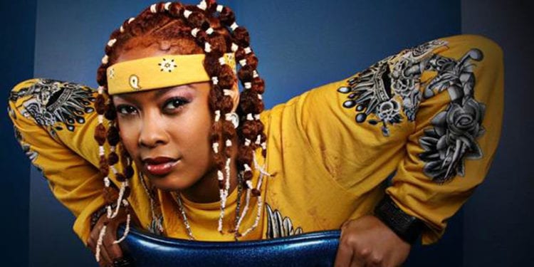 female rapper da brat