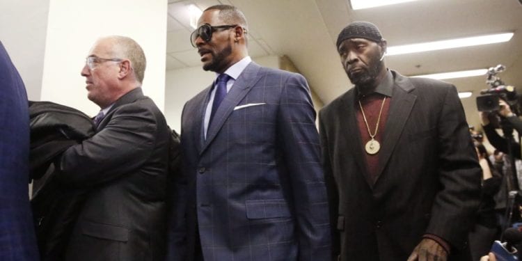 R Kelly Was Arrested For Owing $161K In Child Support