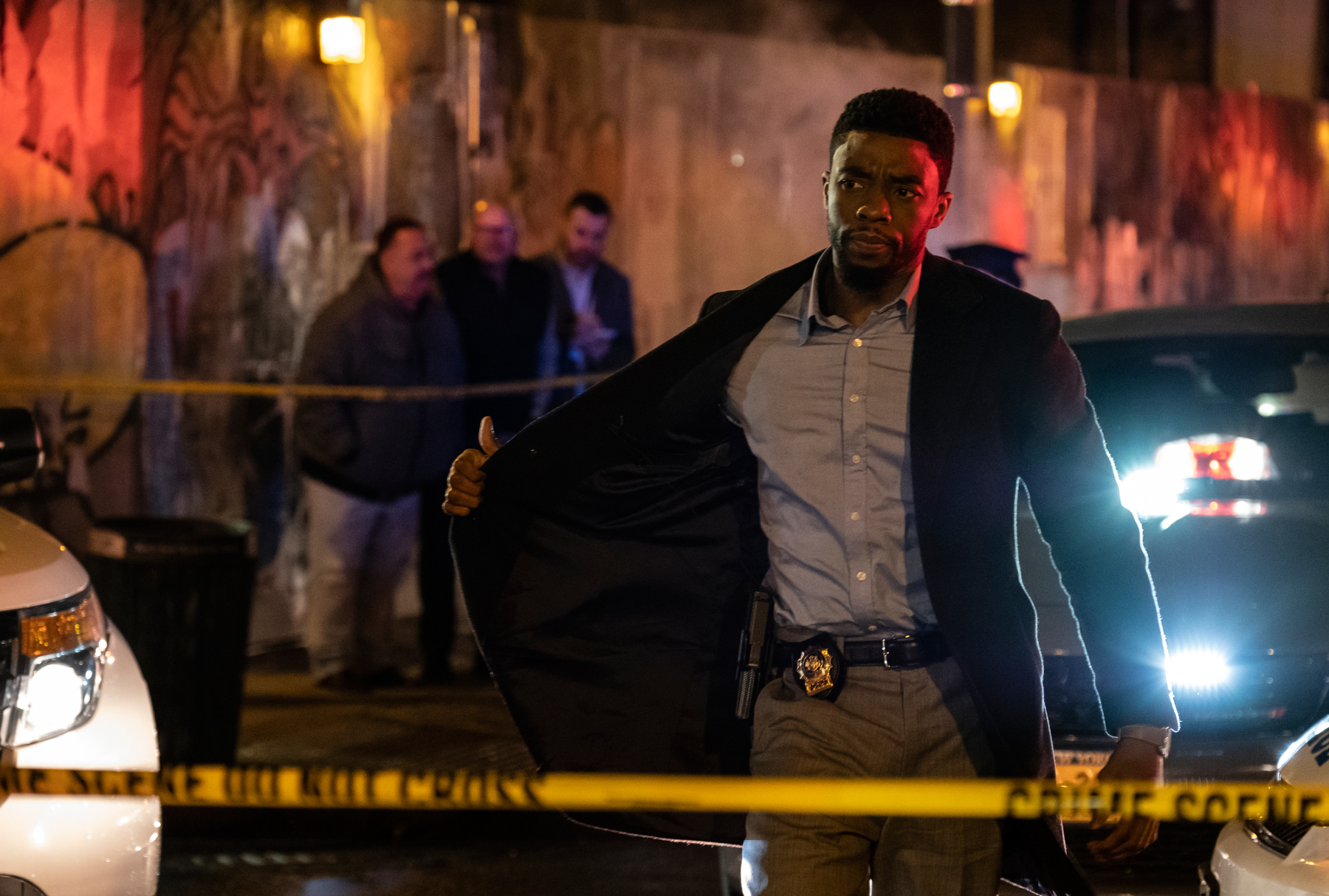 Chadwick Boseman in new movie – 21 Bridges!!!