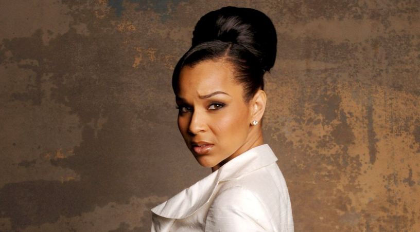 Lisa Raye Host New BET Show Murder In The Thirst!!!!