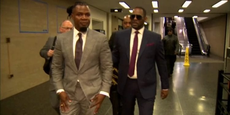 R Kelly's Crisis Manager Quits The Team
