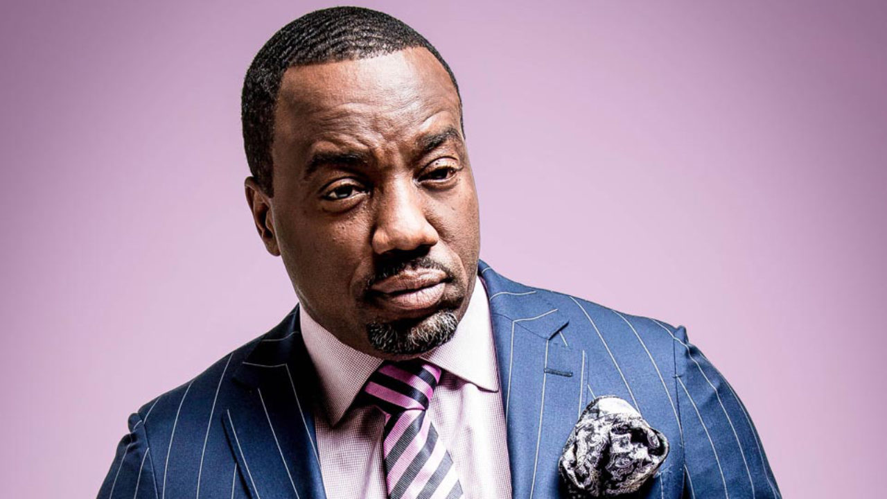 Malik Yoba Storms Out Of Interview!!!