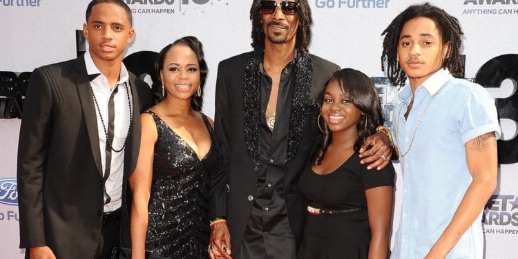 Larry Johnson Claims Snoop Grandson Death Is Punishment
