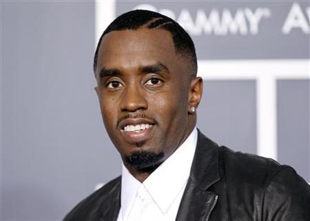 Diddy Receives Pre-Grammy Award!!!!!