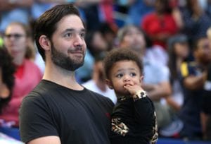 alexis ohanian and daughter