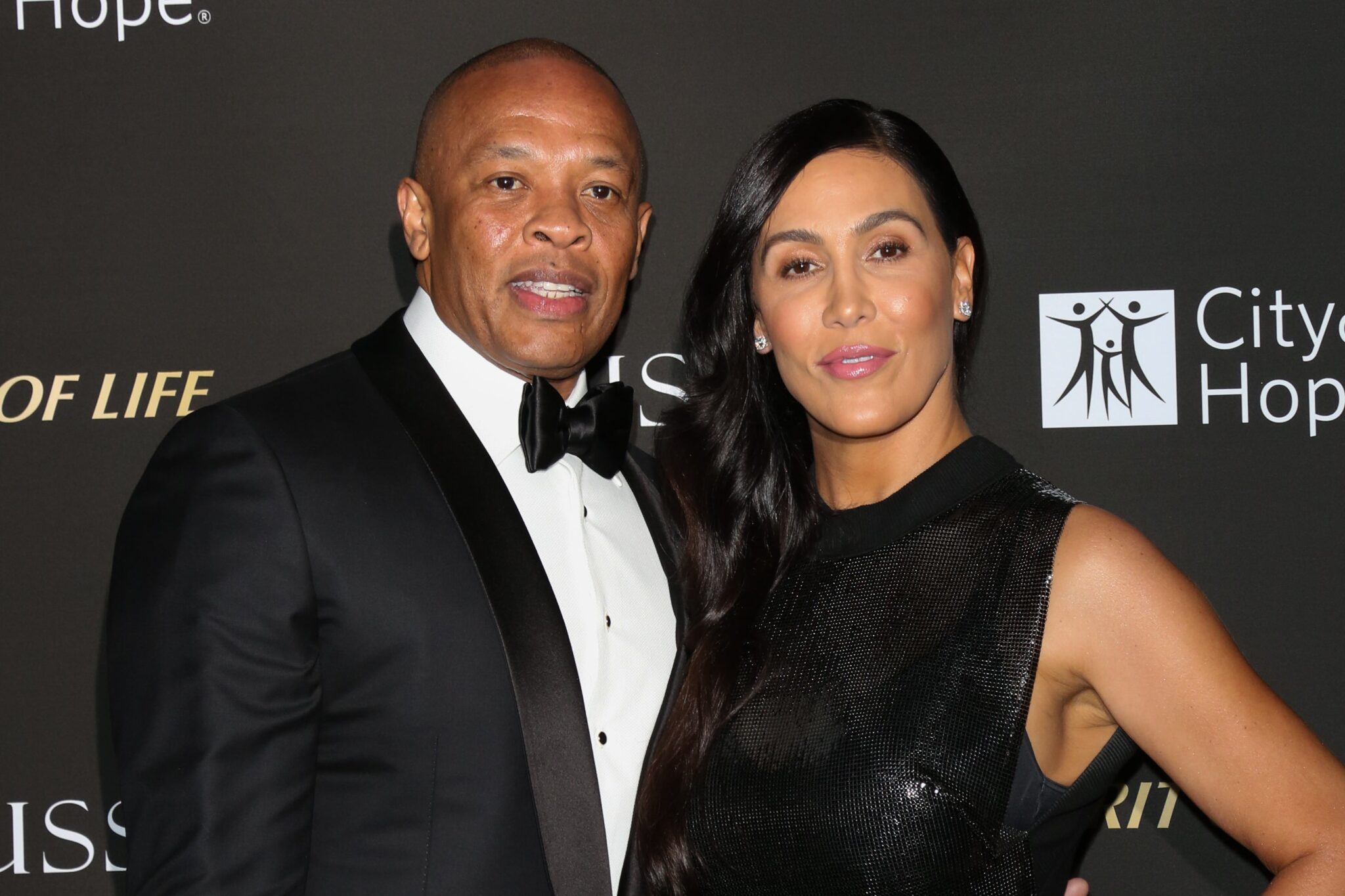 Is Dr Dre’s Family Saying He Was Poisoned???